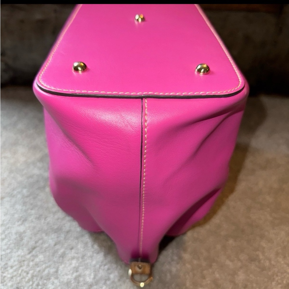 Dooney & Bourke Wexford Brenna in Magenta with strap - Picture 4 of 12